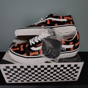 New Thrasher Vans Mens Size 8